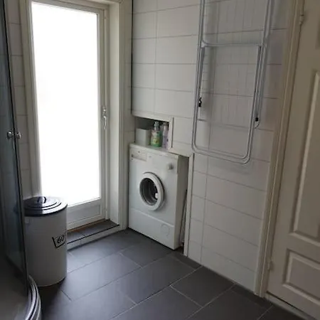 Ved Andsvatnet ברדופוס