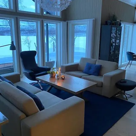 Ved Andsvatnet Hébergement de vacances Bardufoss